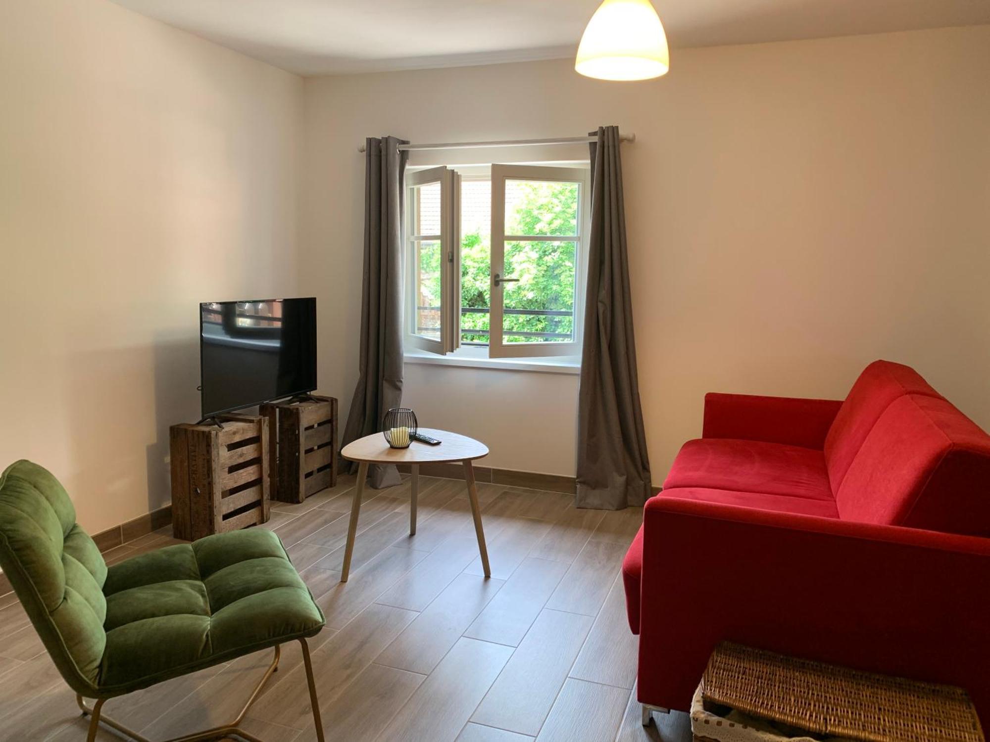 Doux Refuge Avec Terrasse Parking Gratuit Apartment Beblenheim Exterior photo